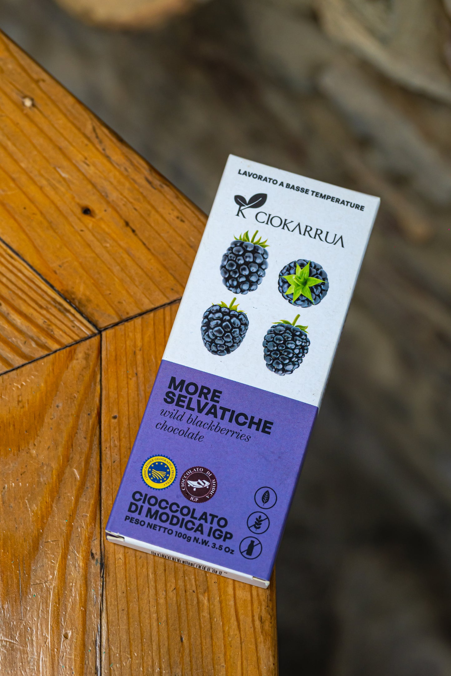 MODICA CHOCOLATE 100gr. - Wild Blackberries